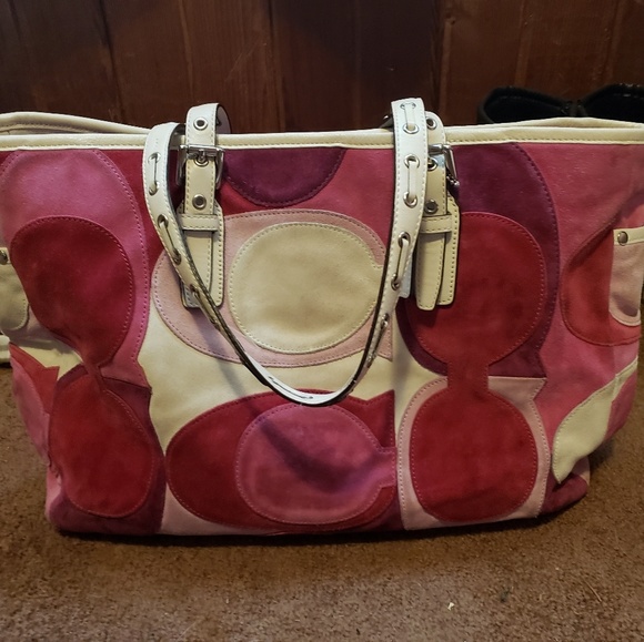 VERY RARE COACH TOTE w/matching WRISTLET - Picture 1 of 1